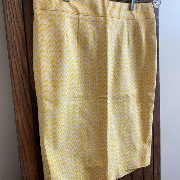 Women's Dalia Collection Pencil Skirt size 2 - Picture 3 of 6